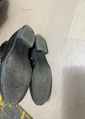 Siyah Yılan Derisi Desenli Kadın Goth Bot - Görsel 5