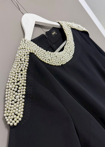 Boncuk Detaylı Siyah Uzun Kollu Tunik - Görsel 4