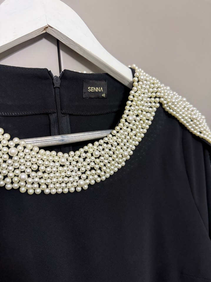 Boncuk Detaylı Siyah Uzun Kollu Tunik - Görsel 3