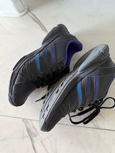 38 Beden Adidas spor ayakkabı