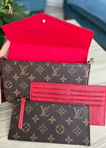 Louis Vuitton Kahverengi Deri Baskılı Kadın Çapraz Çanta - Görsel 4
