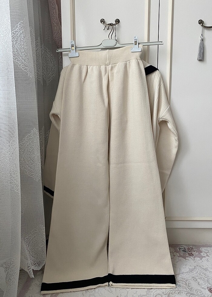 krem triko takım - Görsel 3