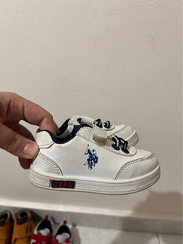 Çocuk spor ayakkabı