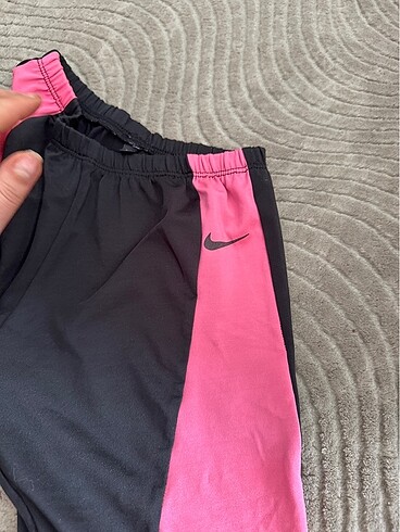 s Beden Nike kapri