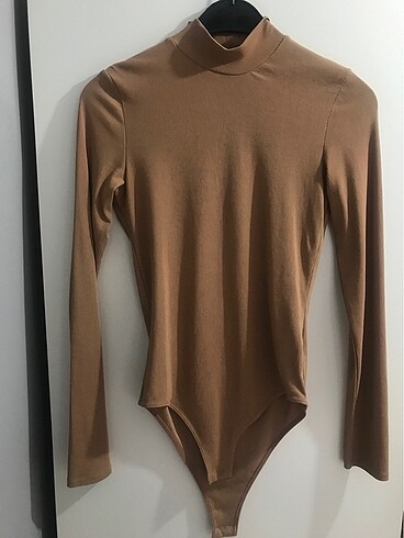 Uzun kollu body