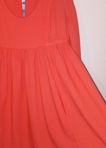 l Beden kırmızı Renk Yurtdışından Roxy marka midi elbise L-XL beden 