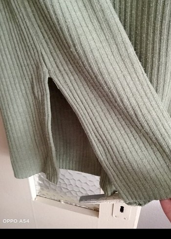 Yeşil V Yaka Düğmeli Örgü Kadın Yelek - Görsel 5