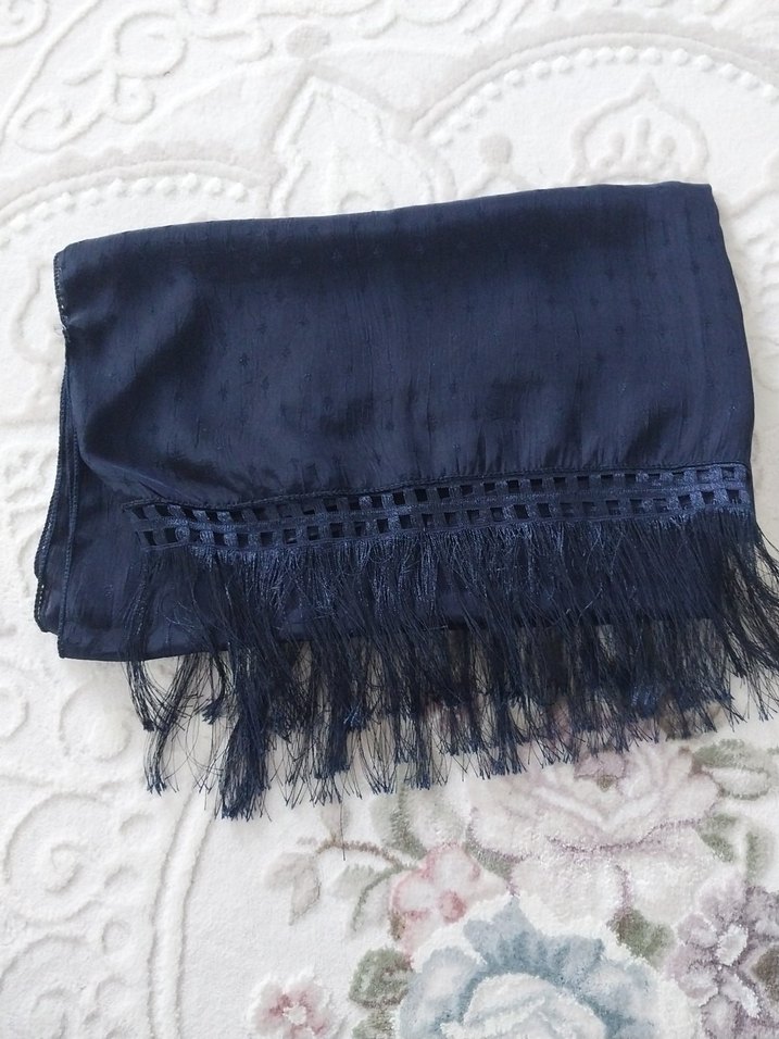 Kadın Lacivert İpek Görünümlü Şal - Görsel 2