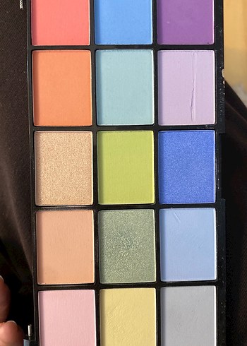 Canlı Renkli Çoklu Far Paleti - Görsel 2