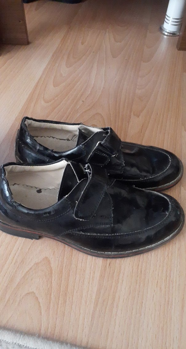 Parlak Siyah Tokalı Erkek Çocuk Ayakkabısı - Görsel 2