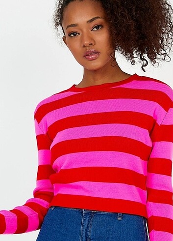 Zara Trendyol kırmızı pembe şeritli kazak