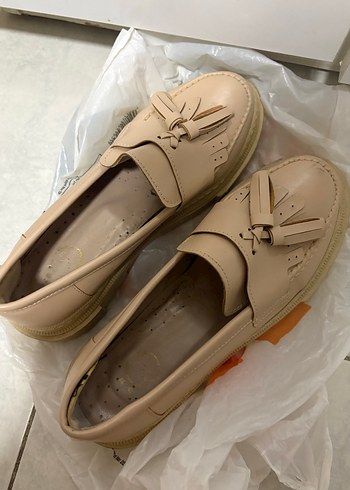 Bambi Bej Puskullu Rahat Loafer