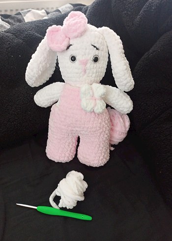Amigurumi Pembe Tavşan Oyuncak - Görsel 2