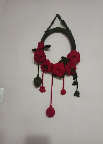 Koyu Kırmızı Çiçek Desenli Örgü duvar süsü - Görsel 8