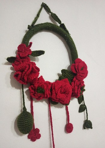 Koyu Kırmızı Çiçek Desenli Örgü duvar süsü - Görsel 7