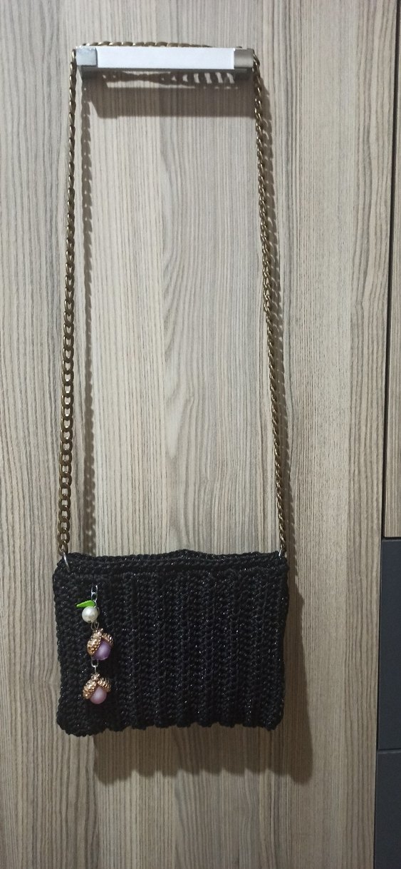 Zincir Detaylı Siyah Örgü Kadın Çanta - Görsel 2