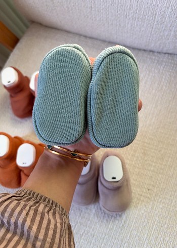 Erkek Bebek Örgü Patik - Basic Tarz - Görsel 2