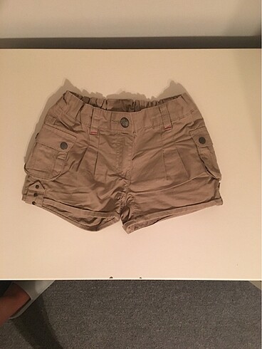 5 Yaş Beden H&M Panço ve Zara 3 adet şort 116 beden 5-6 yaş