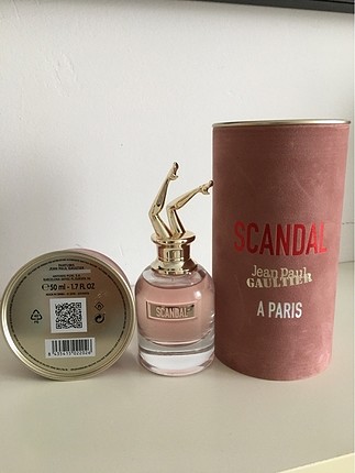 Jean Paul Gaultier SCANDAL parfüm 50 ml.
