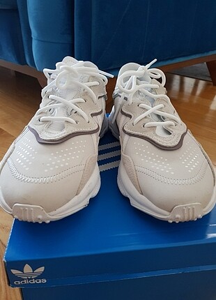 38 Beden beyaz Renk Adidas ozweego