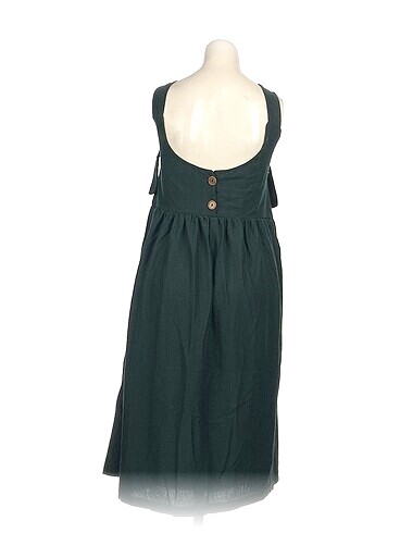 m Beden PreLoved Uzun Elbise %70 İndirimli.