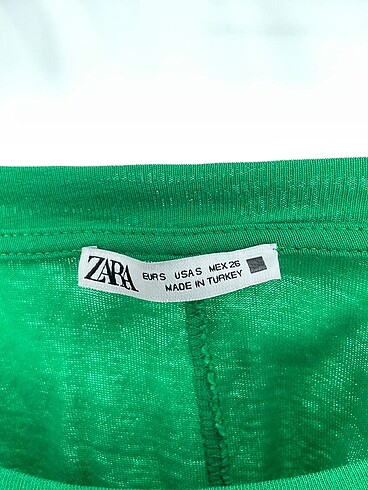 s Beden yeşil Renk Zara T-shirt %70 İndirimli.
