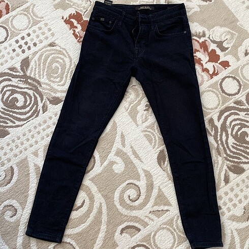 Mavi erkek 28/28 jean