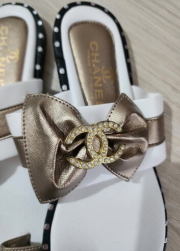 Diğer Chanel gold terlik