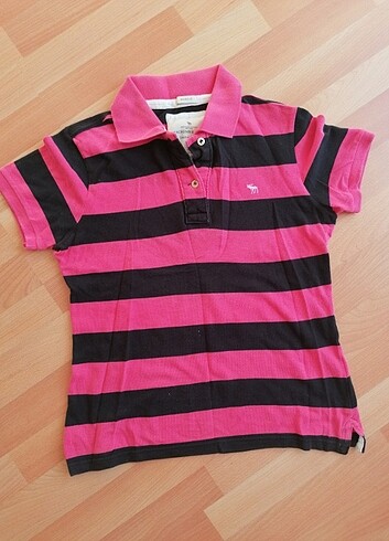 Abercrombie & Fitch Tişört