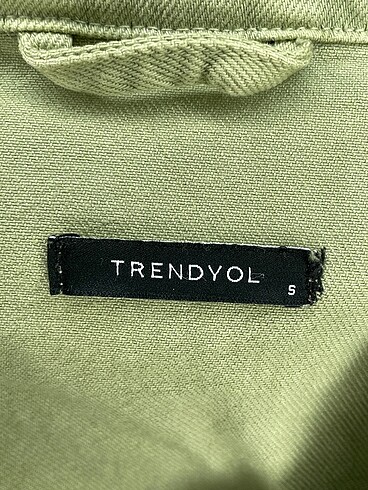 s Beden yeşil Renk Trendyol & Milla Ceket %70 İndirimli.
