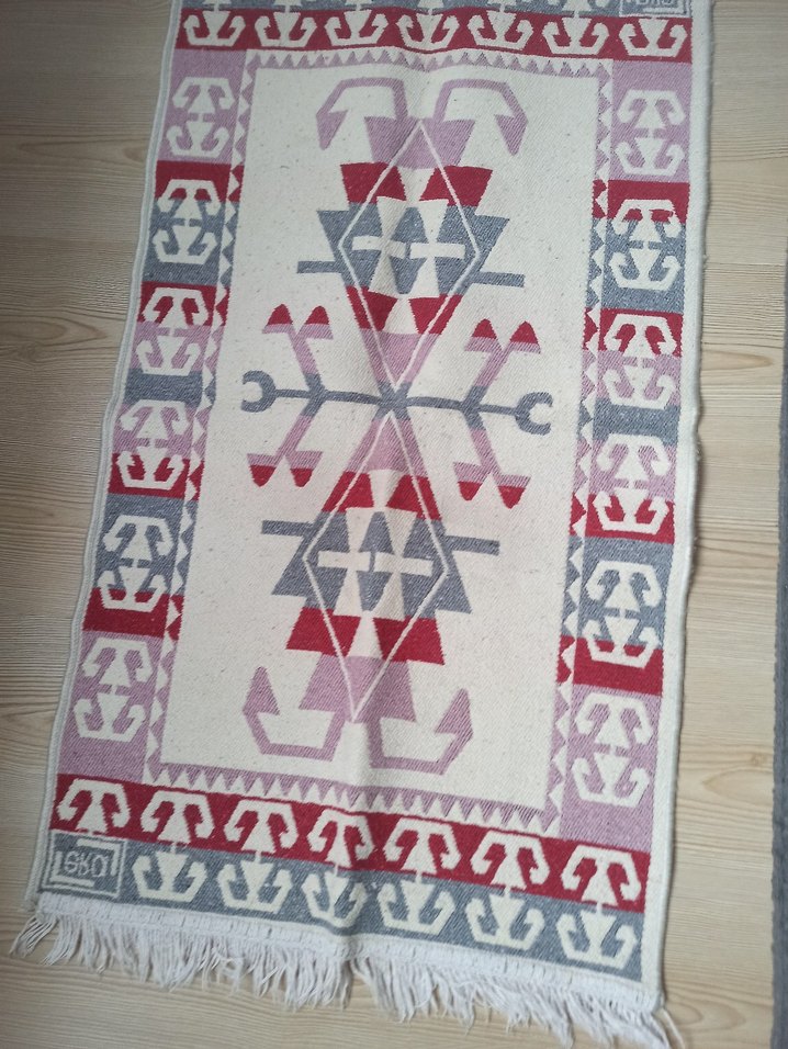 İŞLEMELİ KİLİM - Görsel 2