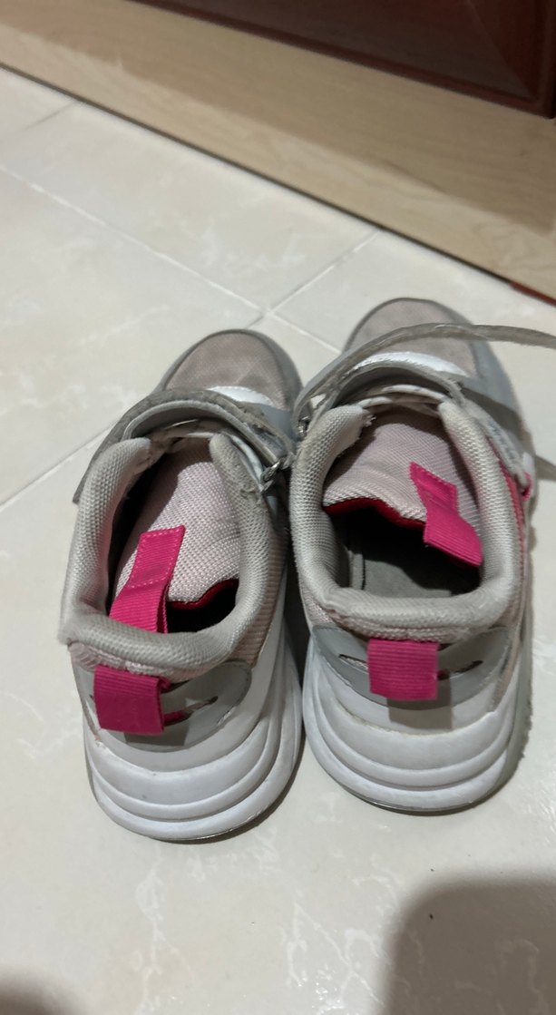 Kız Çocuk Gri Spor Ayakkabı - Görsel 5