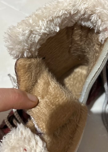 Bordo Parlak Süet Kürklü Kız Botu - Görsel 3