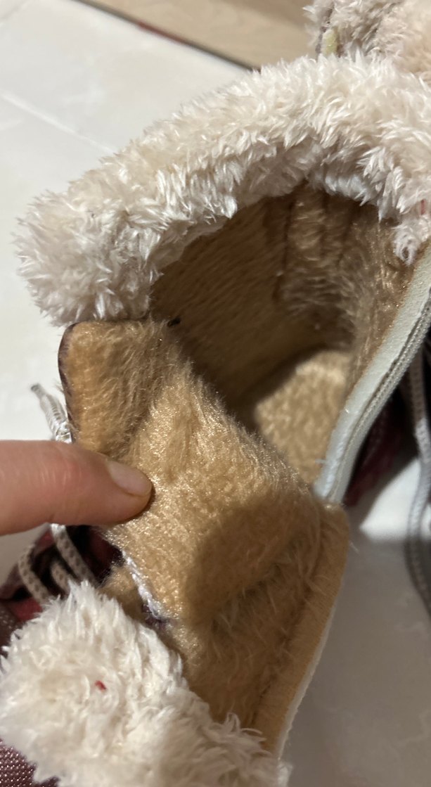 Bordo Parlak Süet Kürklü Kız Botu - Görsel 3