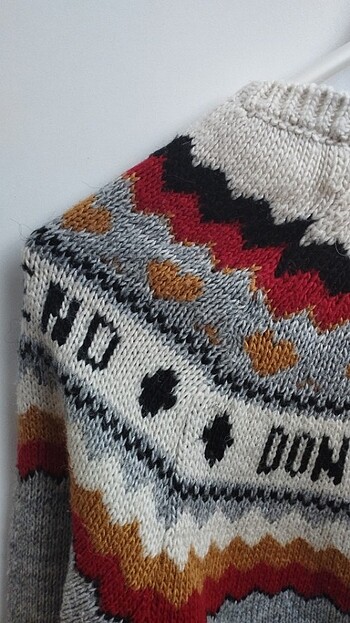 Desenli kazak - Görsel 4