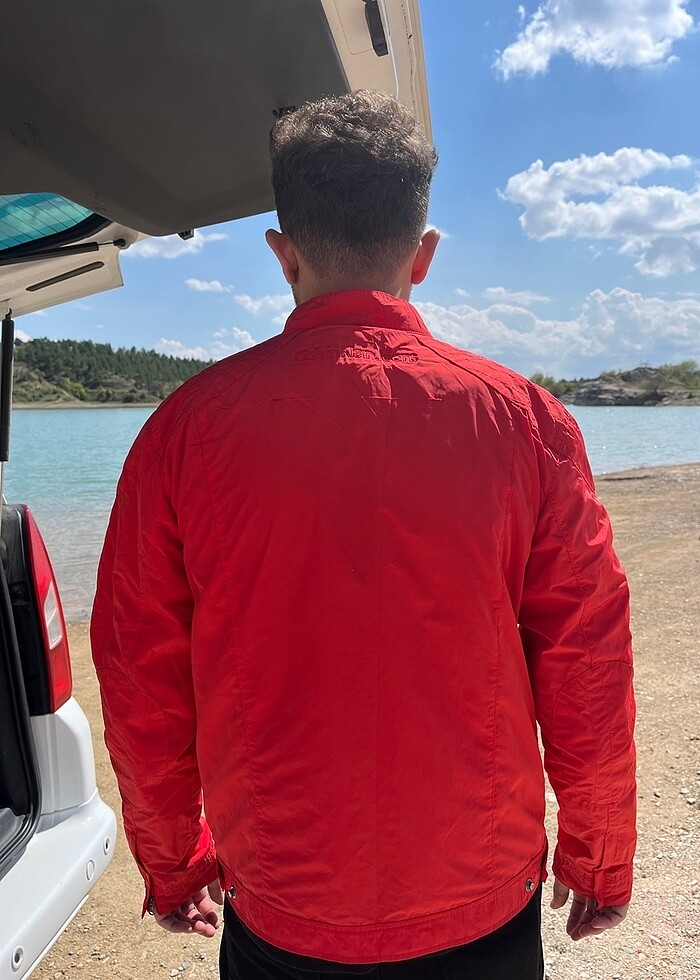 Calvin Klein Kırmızı Ceket - Görsel 2