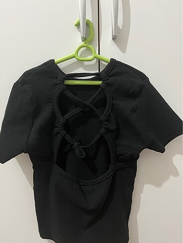 Milla arkası dekolteli crop - Görsel 2