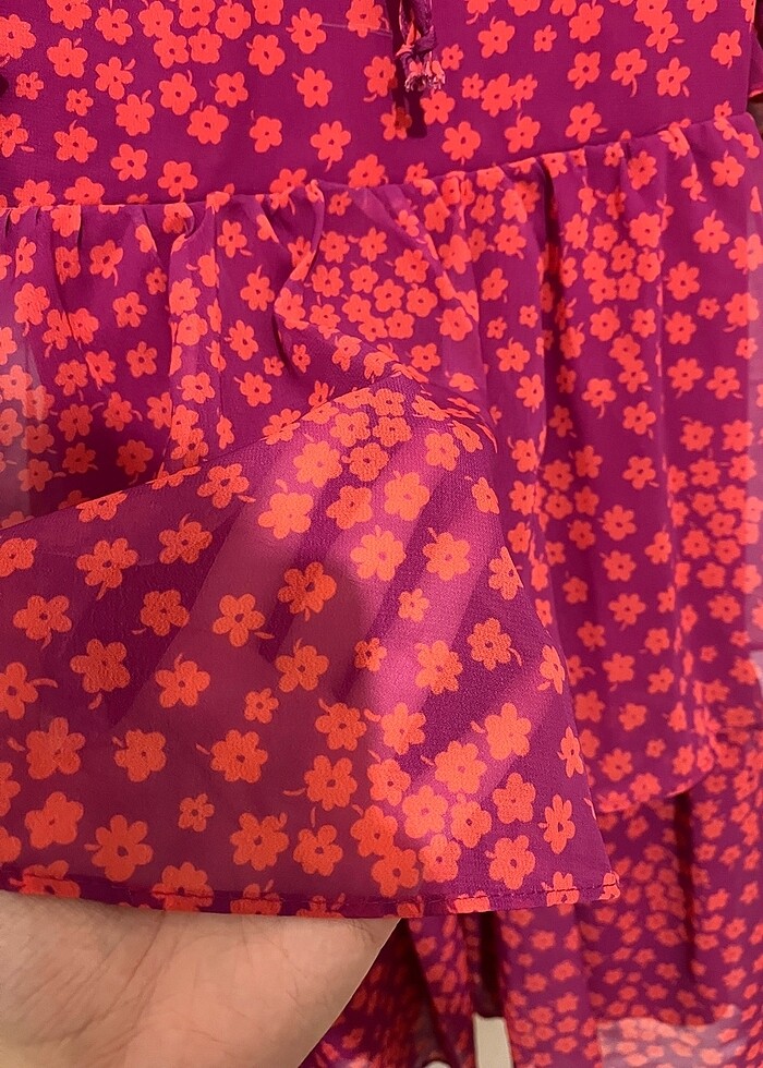 Çiçekli pembe elbise - Görsel 4