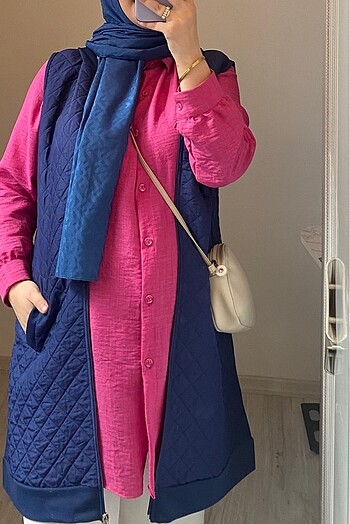 Pembe gömlek