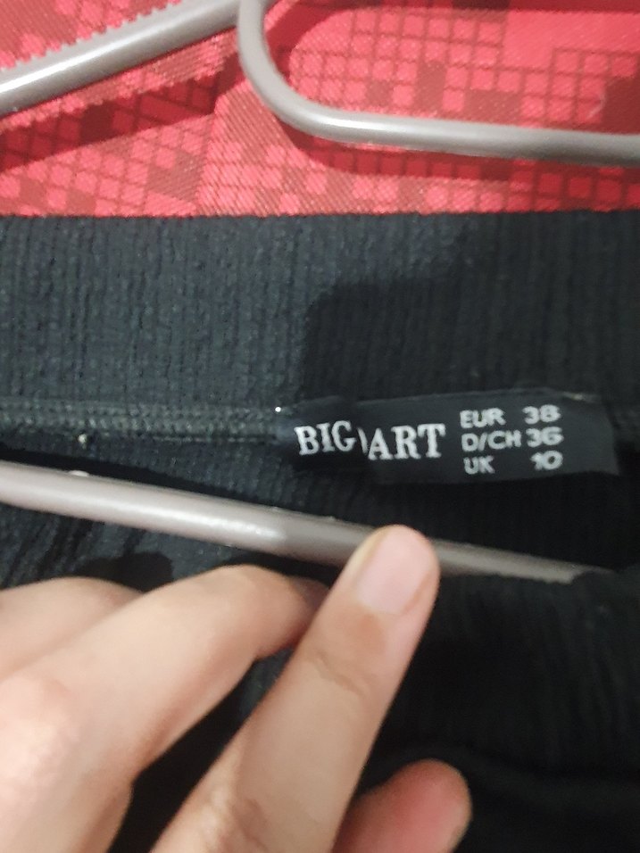 Drapeli Siyah Midi Kadın Etek - Görsel 3