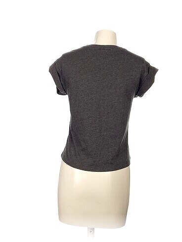 s Beden Colin's T-shirt %70 İndirimli.