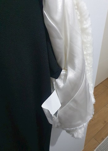 Beyaz Peluş ceket - Görsel 5