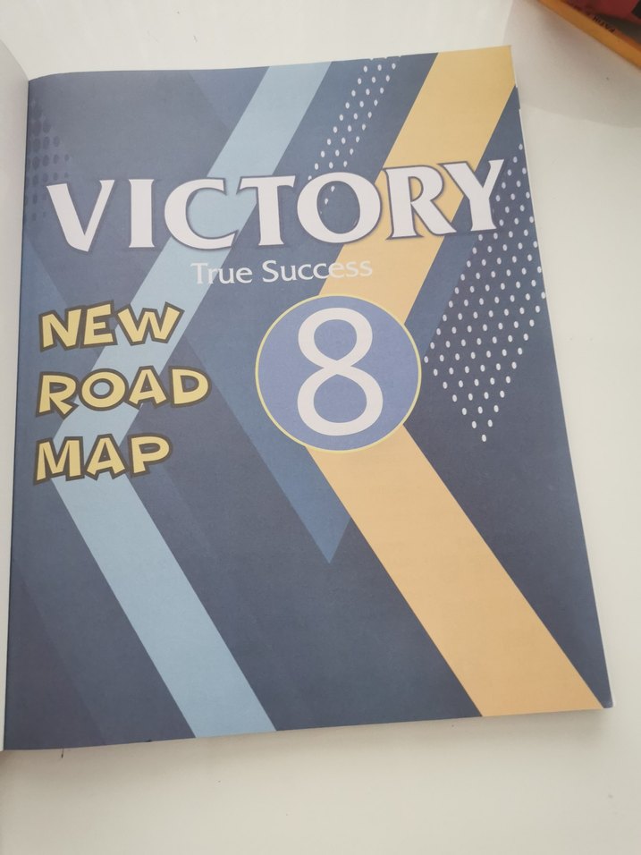 Victory 8 Yeni Yol Haritası - İngilizce Kitabı - Görsel 3