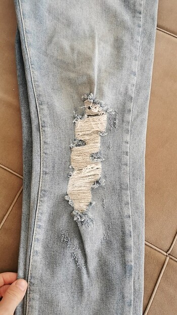 Yırtık Koton Jeans - Görsel 3