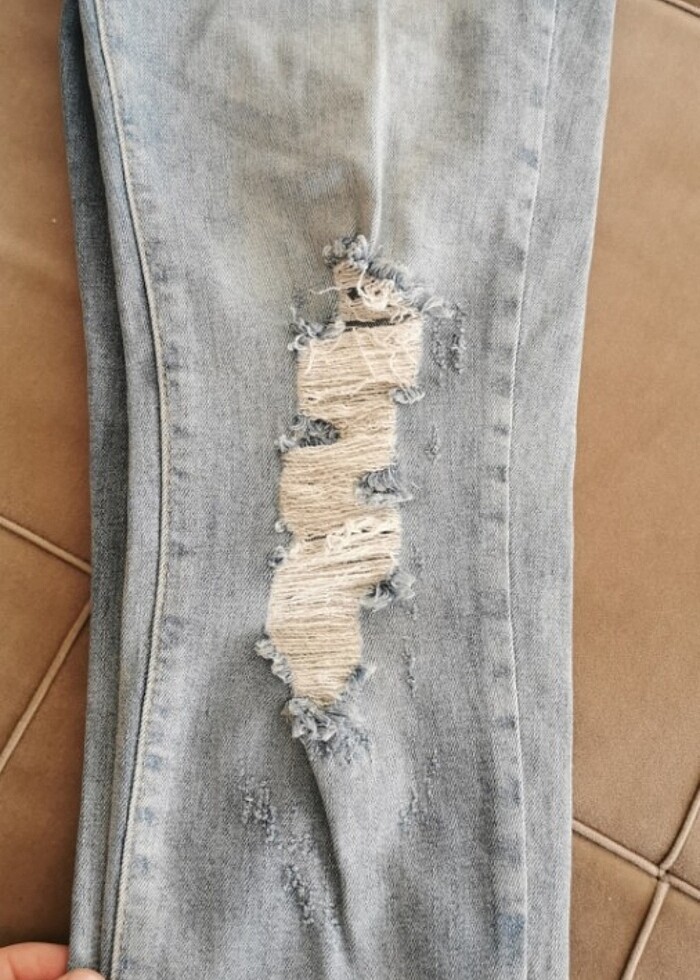 Yırtık Koton Jeans - Görsel 3