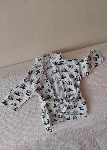 Erkek Çocuk Gri Desenli Bornoz - Görsel 15