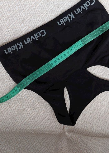 Calvin Klein Siyah Spor Sütyeni - Görsel 5