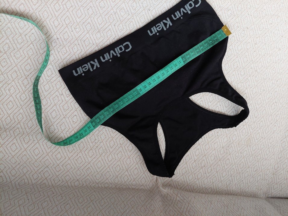 Calvin Klein Siyah Spor Sütyeni - Görsel 5