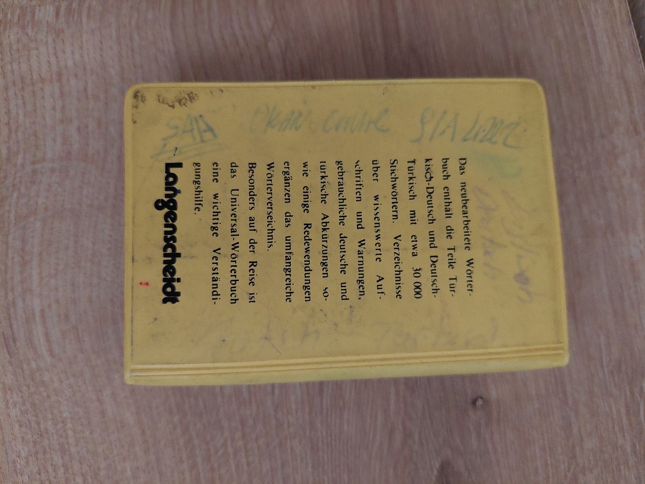 Türkçe-Almanca Sözlük Kitabı - Görsel 5