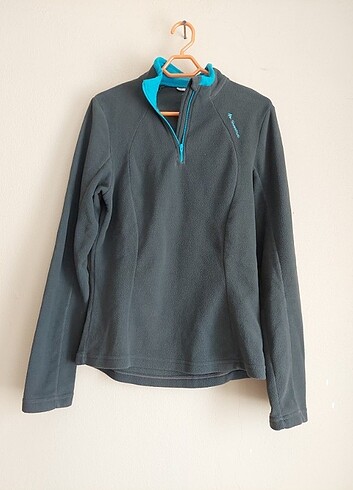 Decathlon sweatshirt